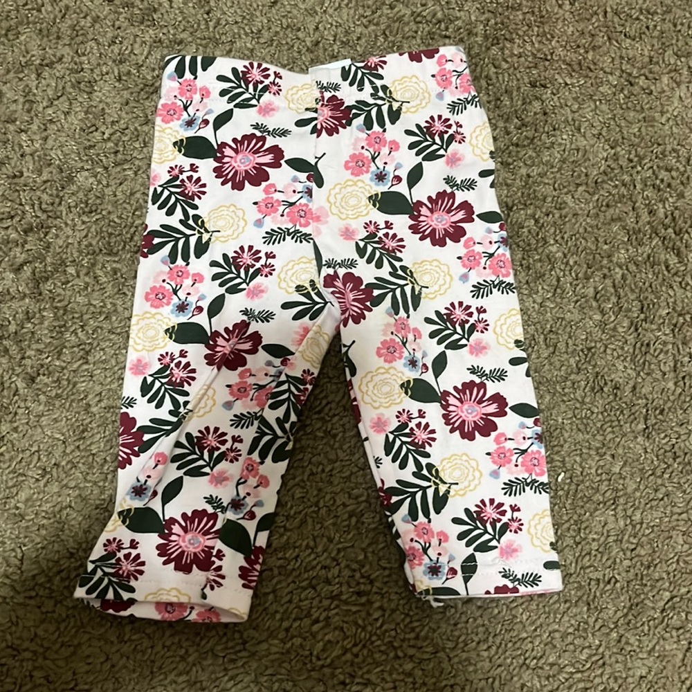 Floral pink pants new w/out tags